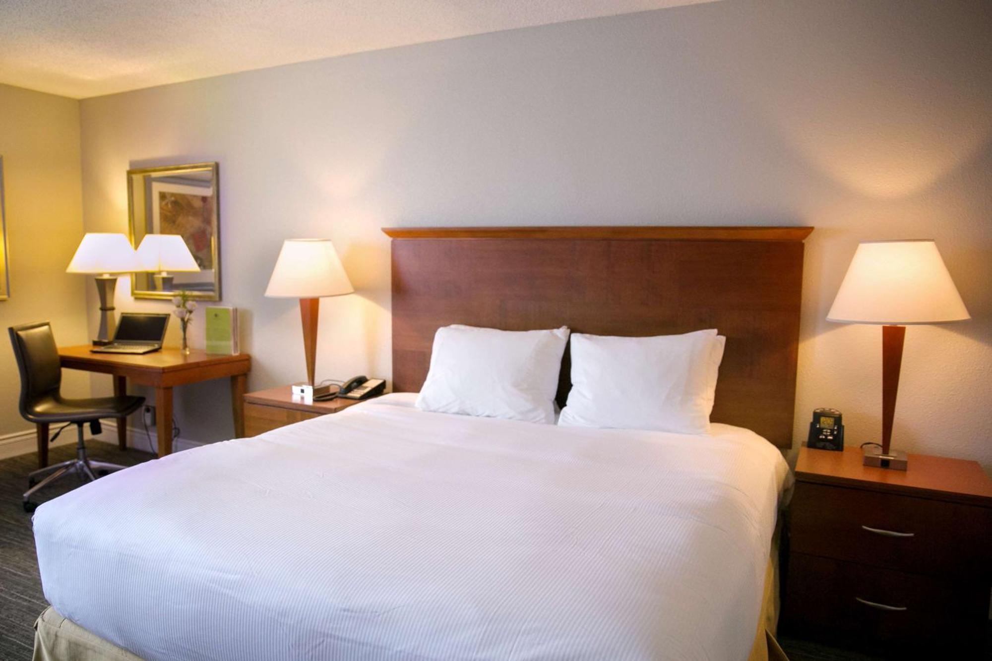 Doubletree By Hilton Minneapolis Park Place Saint Louis Park Eksteriør bilde